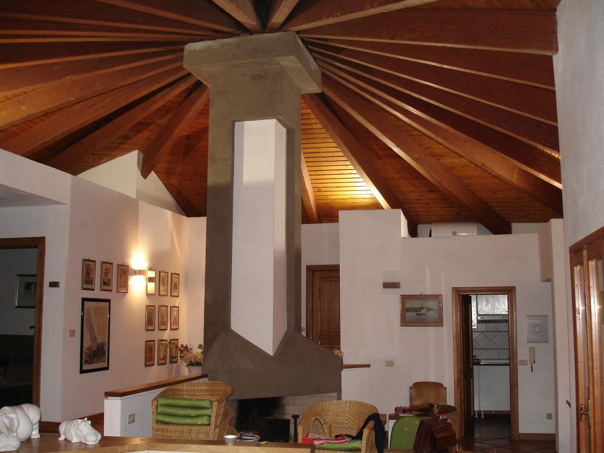 Villa Al Pozzino In ปุนตาอาลา ภายนอก รูปภาพ